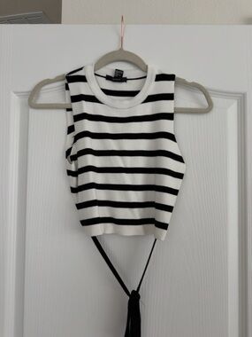 Forever 21 Black & White Striped Tie-Back Tank